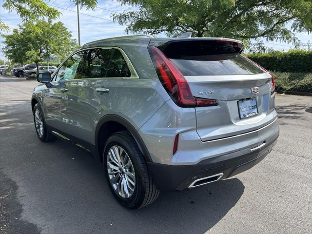 Photo of 2024 Argent Silver Metallic Cadillac XT4