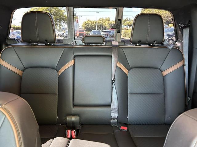 Photo of 2023 Solar Flare Metallic GMC Canyon