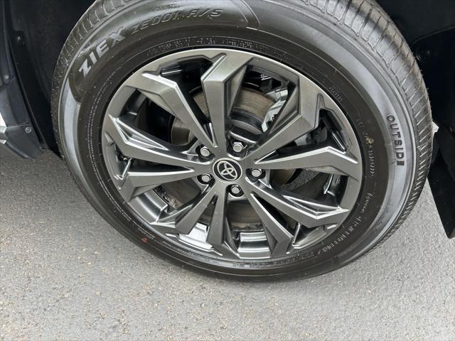 Photo of 2022 Midnight Black Metallic Toyota RAV4 Hybrid