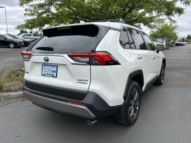 Photo of 2022 Midnight Black Metallic Toyota RAV4 Hybrid
