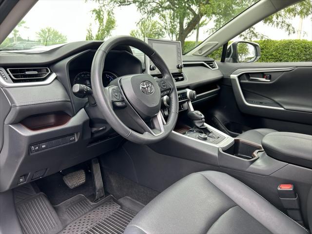 Photo of 2022 Midnight Black Metallic Toyota RAV4 Hybrid