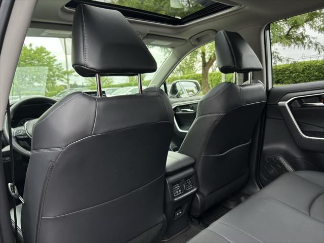 Photo of 2022 Midnight Black Metallic Toyota RAV4 Hybrid