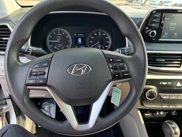 Photo of 2019 Molten Silver Hyundai TUCSON