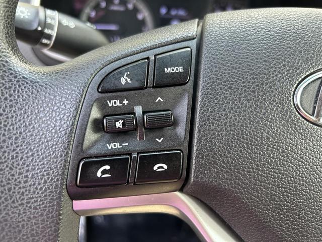 Photo of 2019 Molten Silver Hyundai TUCSON