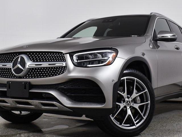 Photo of 2022 Mojave Silver Metallic Mercedes-Benz GLC 300