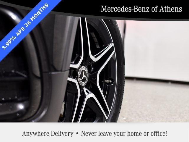 Photo of 2024 Black Mercedes-Benz GLB 250