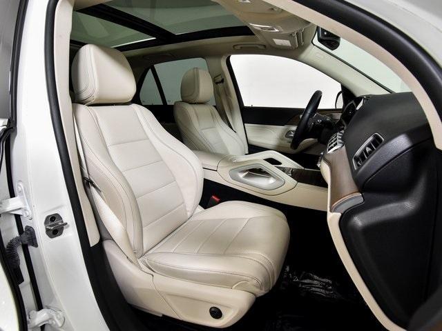Photo of 2022 Polar White Mercedes-Benz GLE 350