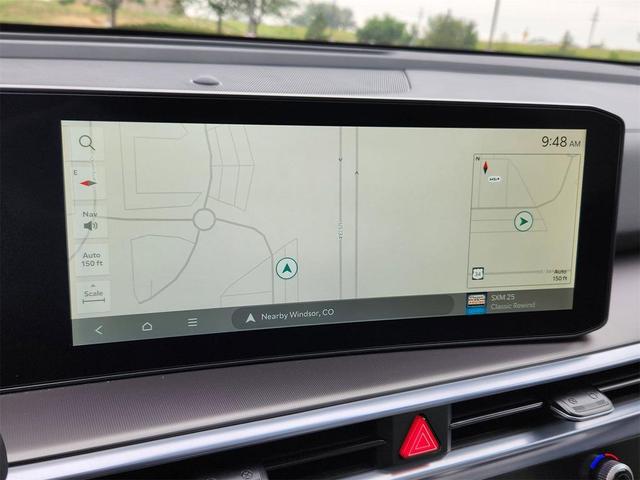Photo of 2025 Cityscape Green Kia Sorento Hybrid