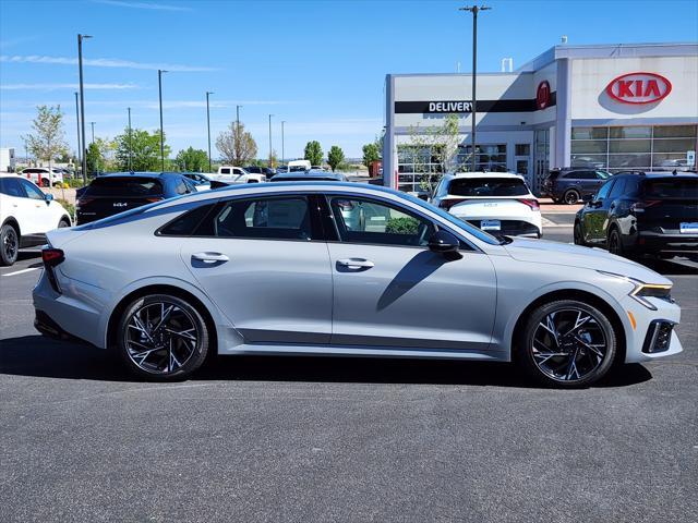 Photo of 2025 Wolf Gray Kia K5