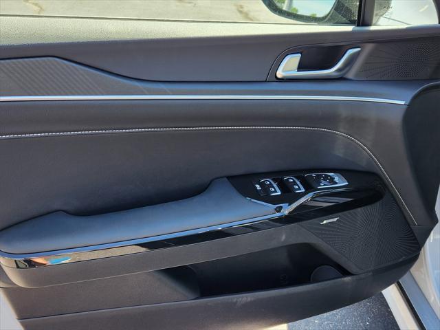 Photo of 2025 Wolf Gray Kia K5