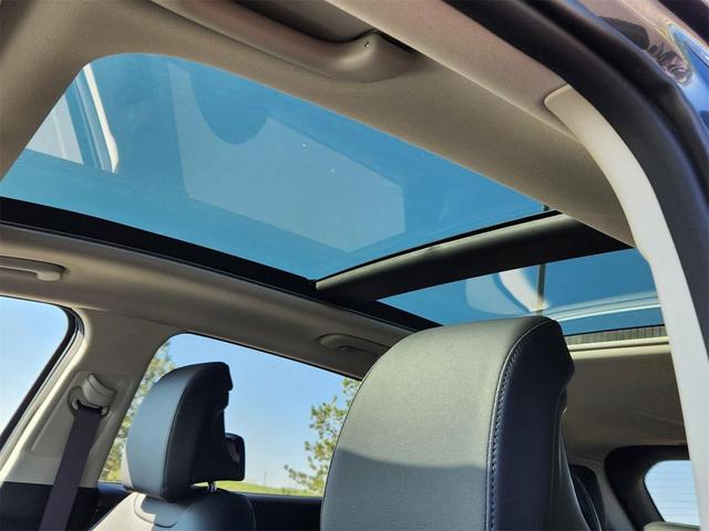 Photo of 2025 Gravity Gray Kia Sportage Hybrid