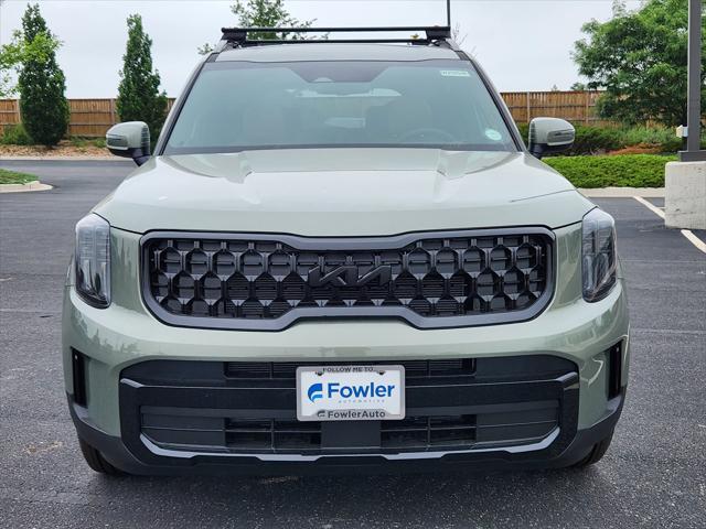 Photo of 2025 Jungle Green Kia Telluride