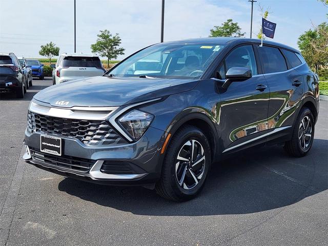 Photo of 2023 Gravity Gray Kia Sportage Hybrid