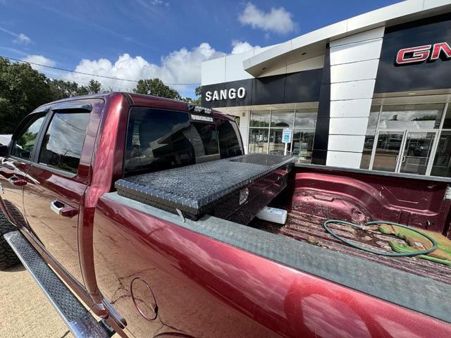 Photo of 2017 Delmonico Red Pearlcoat RAM 2500