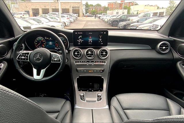 Photo of 2022 GREY Mercedes-Benz GLC 300