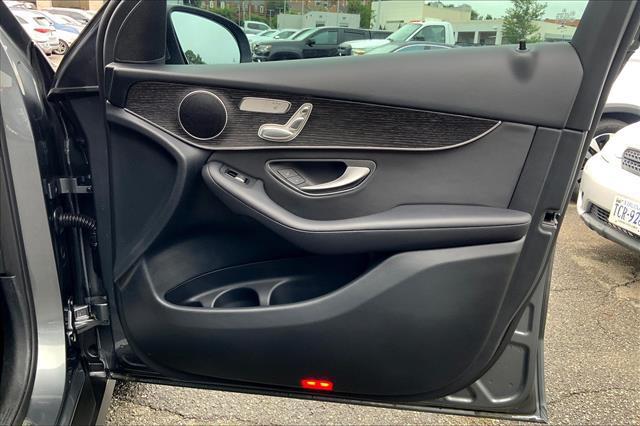 Photo of 2022 GREY Mercedes-Benz GLC 300