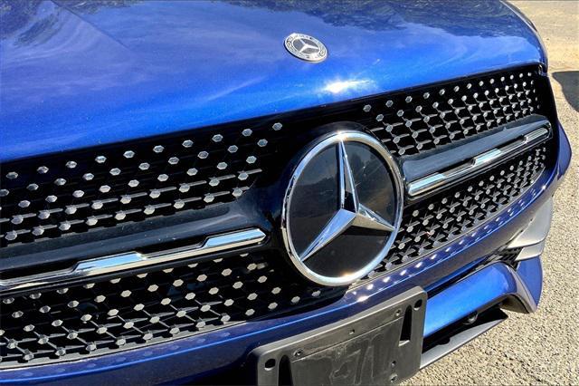 Photo of 2021 Blue Mercedes-Benz GLC 300