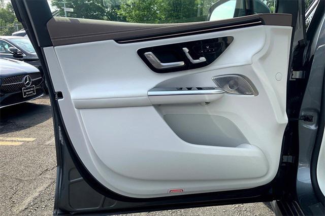 Photo of 2023 Selenite Grey Metallic Mercedes-Benz EQE 350