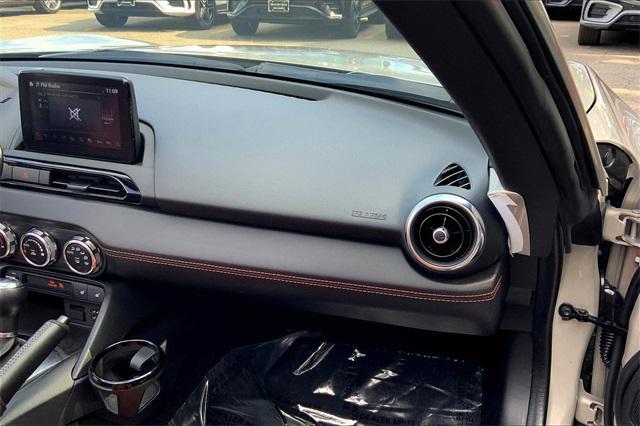 Photo of 2022 Platinum Quartz Metallic Mazda MX-5 Miata RF