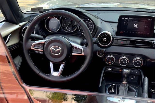 Photo of 2022 Platinum Quartz Metallic Mazda MX-5 Miata RF