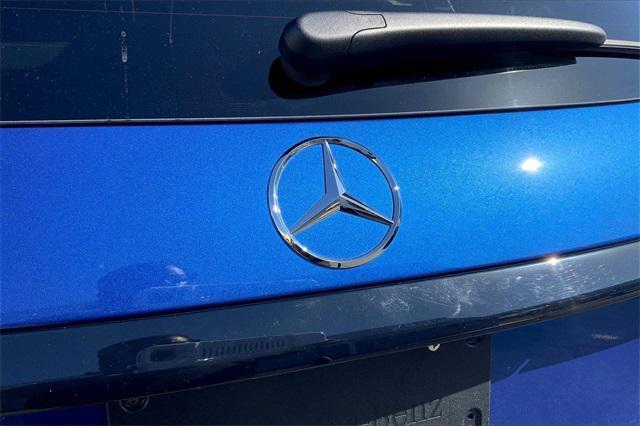 Photo of 2025 Starling Blue Metallic Mercedes-Benz GLC 300