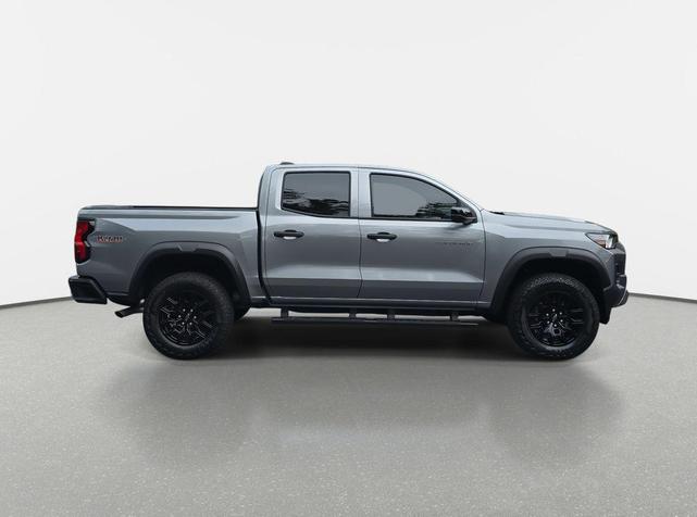 Photo of 2024 Sterling Gray Metallic Chevrolet Colorado