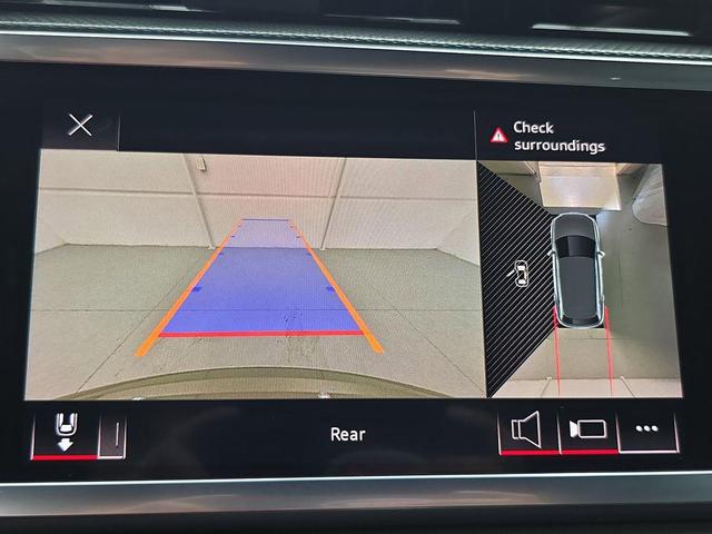 Photo of 2022 Chronos Gray Metallic Audi Q3
