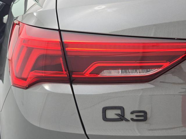 Photo of 2022 Chronos Gray Metallic Audi Q3