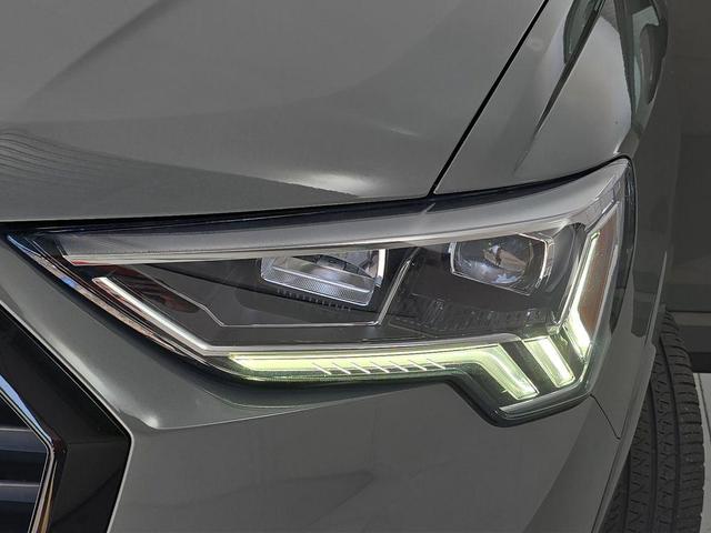 Photo of 2022 Chronos Gray Metallic Audi Q3