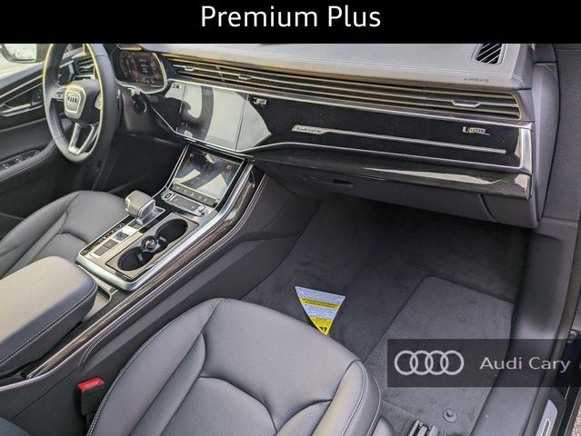Photo of 2025 Waitomo Blue Metallic Audi Q8