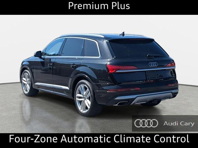 Photo of 2025 Mythos Black Metallic Audi Q7