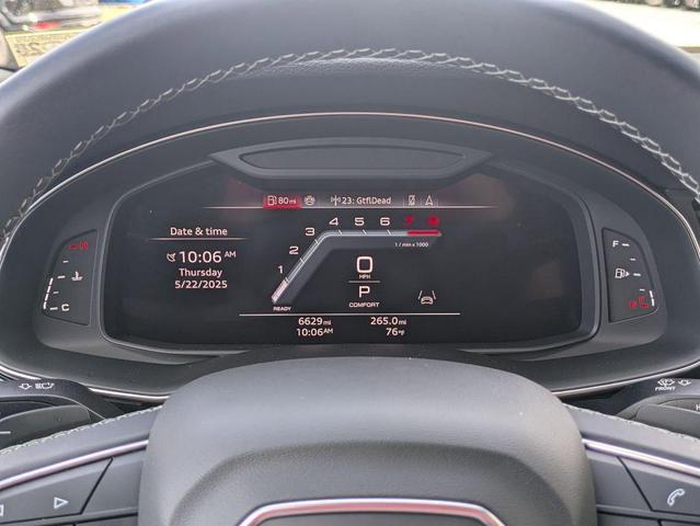 Photo of 2025 Mythos Black Metallic Audi Q7