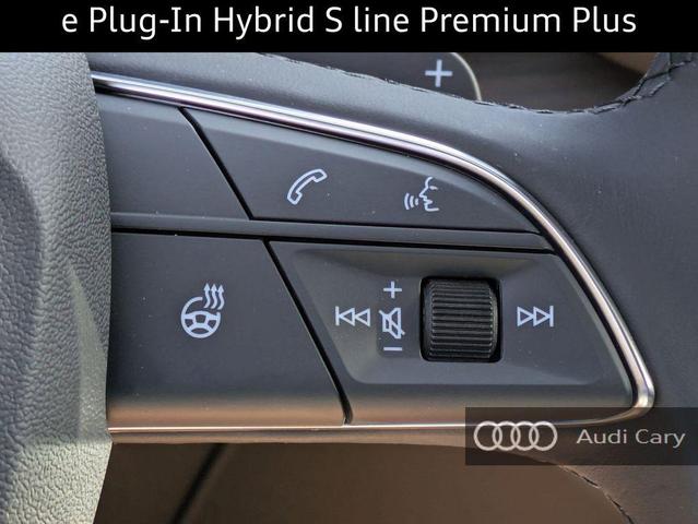 Photo of 2025 White Audi Q5