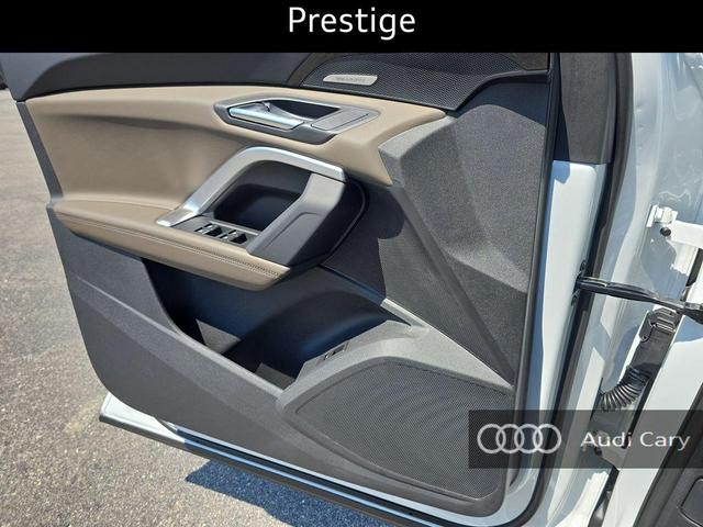 Photo of 2025 Glacier White Audi Q5 Sportback