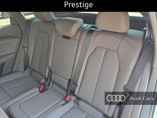 Photo of 2025 Glacier White Audi Q5 Sportback