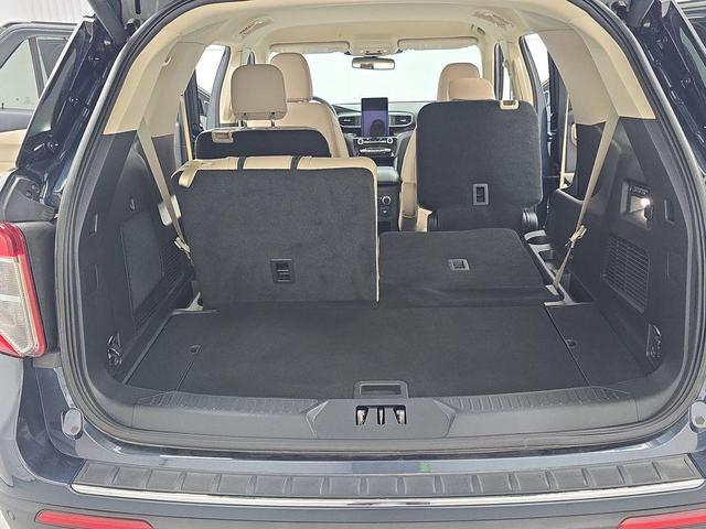 Photo of 2022 Stone Blue Metallic Ford Explorer