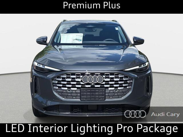 Photo of 2025 Tambora Gray Metallic Audi Q5