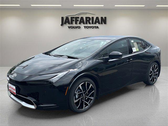 Photo of 2025 Midnight Black Metallic Toyota Prius Plug-In Hybrid