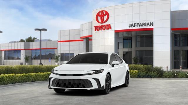 Photo of 2025 Ice Cap Toyota Camry