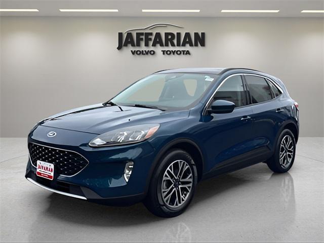 Photo of 2020 Dark Persian Green Metallic Ford Escape