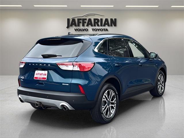 Photo of 2020 Dark Persian Green Metallic Ford Escape