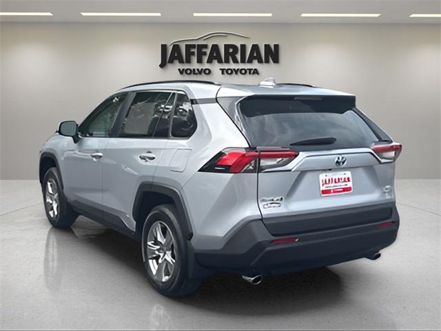 Photo of 2024 Silver Sky Toyota RAV4 Hybrid