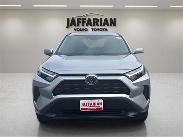 Photo of 2024 Silver Sky Toyota RAV4 Hybrid