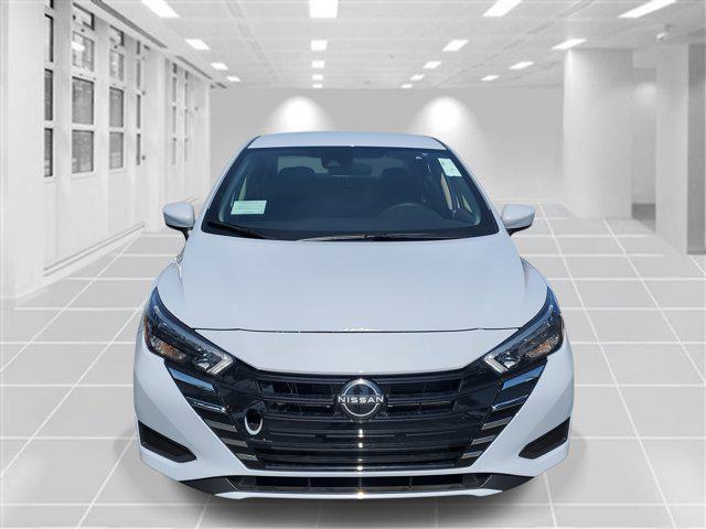 Photo of 2025 Gray Sky Pearl Nissan Versa