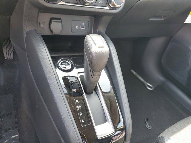 Photo of 2025 Gray Sky Pearl Nissan Versa