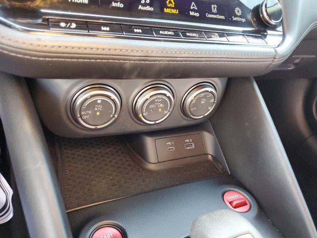 Photo of 2024 Black Diamond Pearl Nissan Z