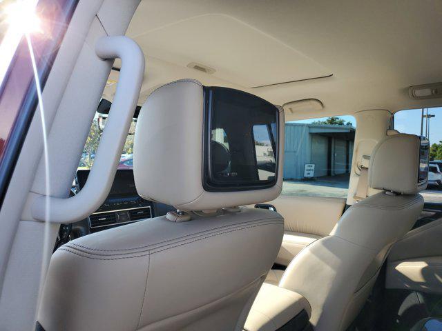 Photo of 2022 Coulis Red Pearl Nissan Armada