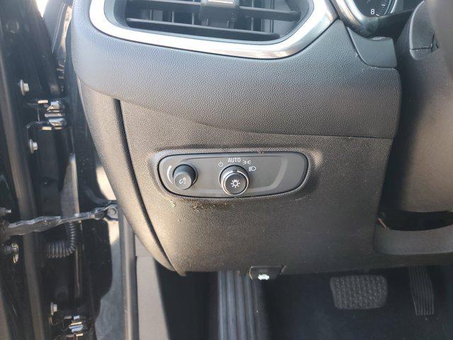 Photo of 2019 Mosaic Black Metallic Chevrolet Equinox