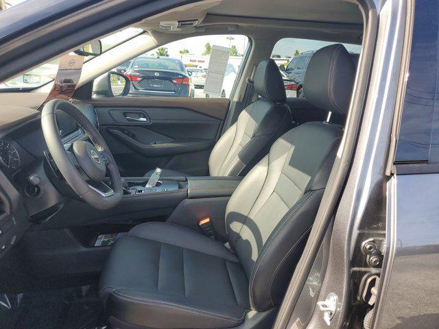 Photo of 2023 Gun Metallic Nissan Rogue