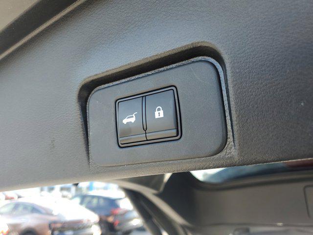 Photo of 2023 Gun Metallic Nissan Rogue
